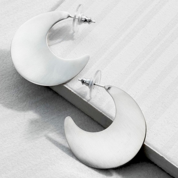 Silpada Vintage RARE Sterling Silver Crescent Post Earrings - Picture 6 of 7